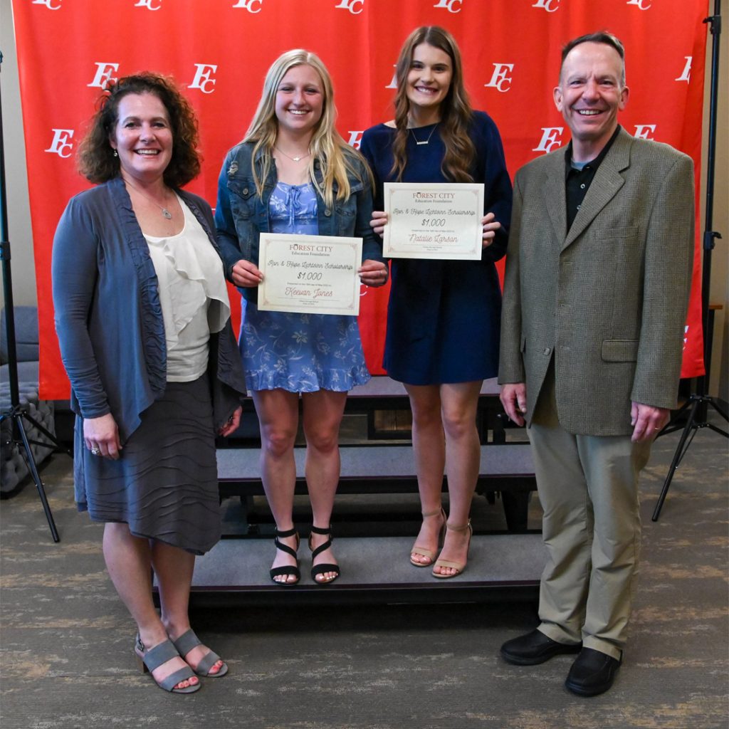 Ron and Hope Lichtsinn Family Scholarship Recipients